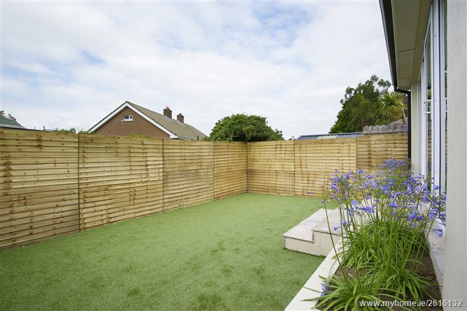7 Denville Court, Killiney,   South County Dublin
