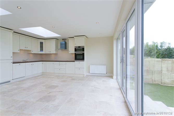7 Denville Court, Killiney,   South County Dublin
