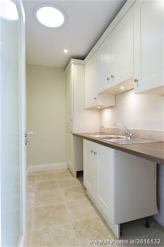 7 Denville Court, Killiney,   South County Dublin