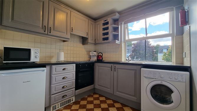 2 Clonalour Close, Tralee, Kerry