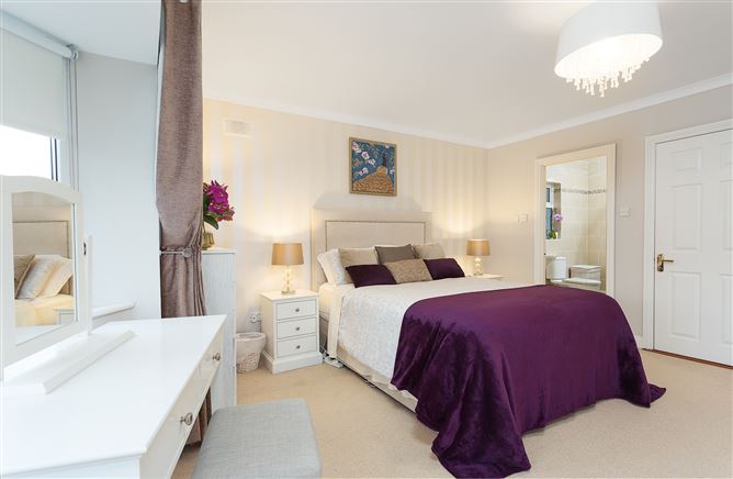 9 Hazel Grove, Portmarnock, County Dublin