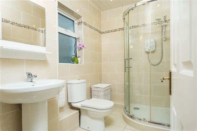 9 Hazel Grove, Portmarnock, County Dublin