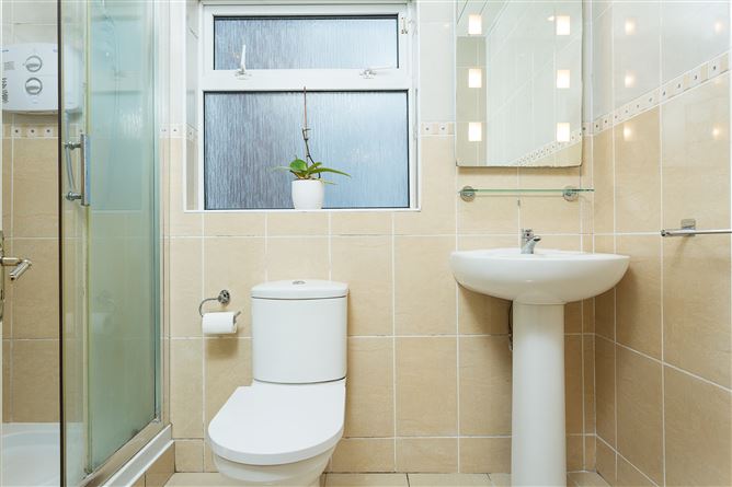 9 Hazel Grove, Portmarnock, County Dublin