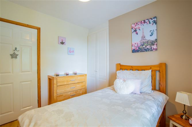 12 Sherwood Park, Mullingar, Westmeath