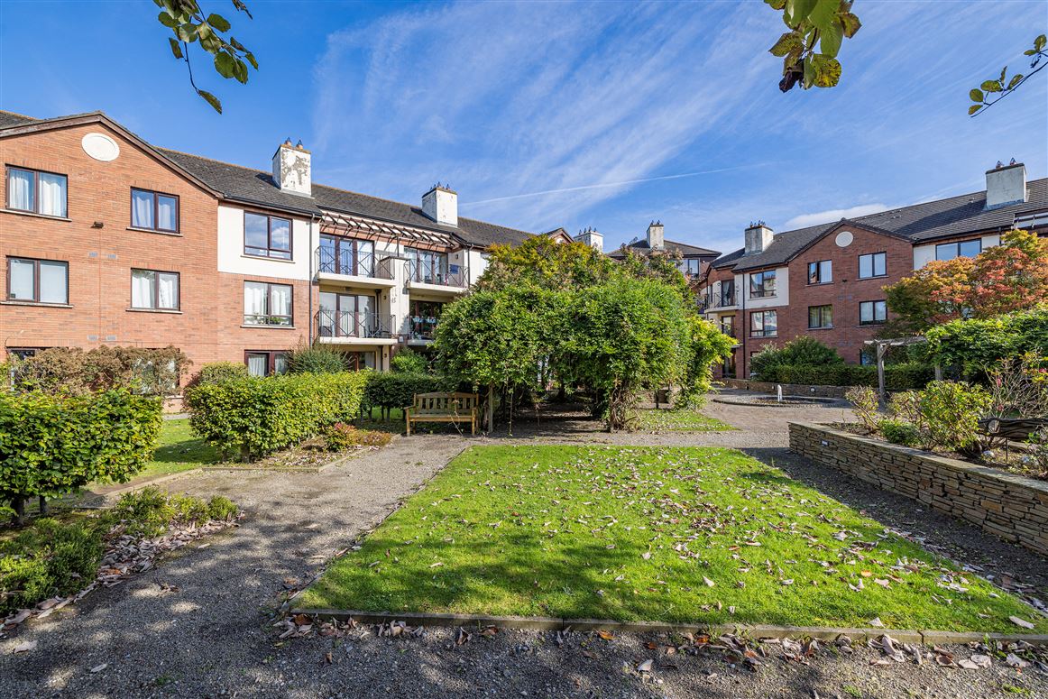 Apartment 13, GRAND CANAL VIEW, Kilmainham, Dublin 8 KELLY BRADSHAW