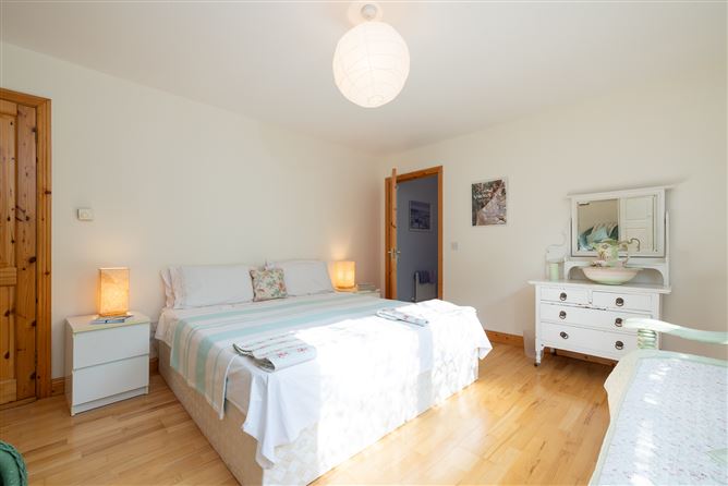 17 Sandy Lane, Ballymoney, Co. Wexford