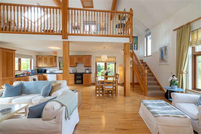 17 Sandy Lane, Ballymoney, Co. Wexford