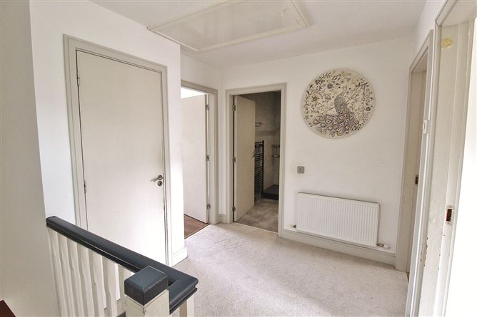 1 Castlegate Court, Adamstown, Lucan, Co. Dublin