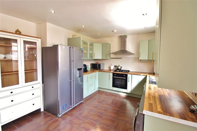 1 Castlegate Court, Adamstown, Lucan, Co. Dublin