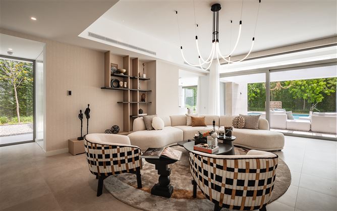 {name:Malaga, codeiso:MA}, Estepona, Estepona East, El Paraiso, Spain - COSTA-01247P
