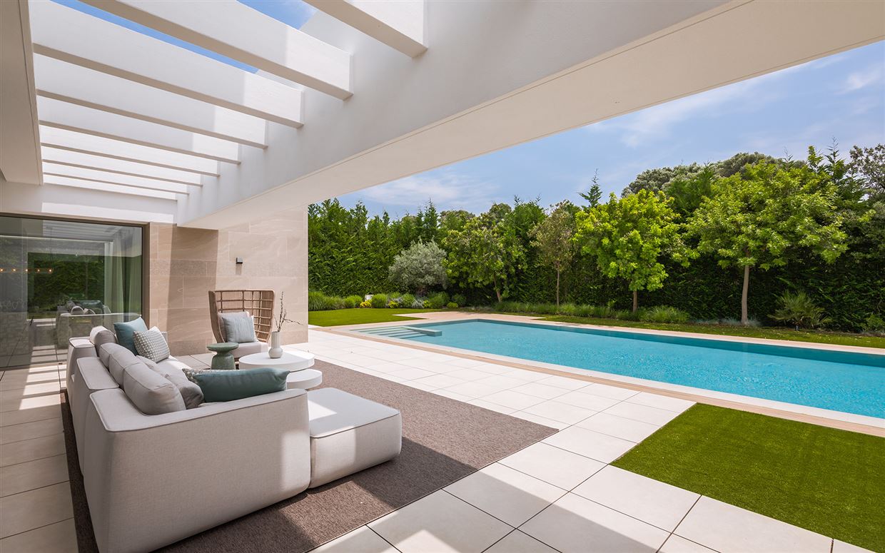 {name:Malaga, codeiso:MA}, Estepona, Estepona East, El Paraiso, Spain - COSTA-01247P