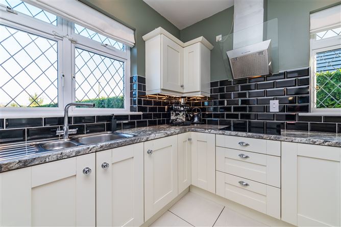 Teach Ban, Clonkeen, Carbury, Co. Kildare