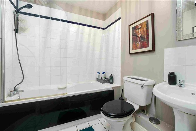 243 Premier Square, Finglas, Dublin 11