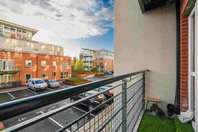 243 Premier Square, Finglas, Dublin 11