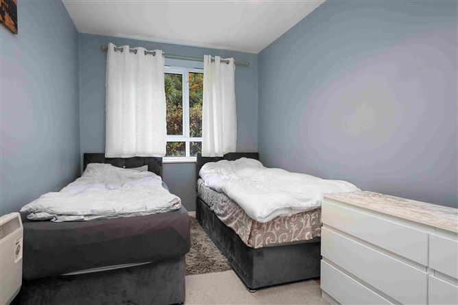 243 Premier Square, Finglas, Dublin 11