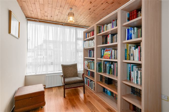 25 Brompton Lawn, Castleknock, Dublin 15