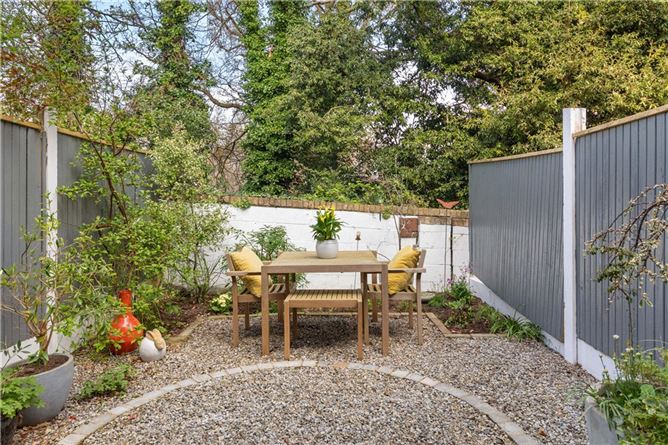 16 Southdene, Monkstown Valley, Monkstown, Co. Dublin