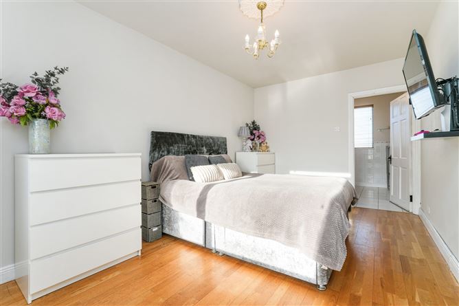 1 Clonshaugh Road, Coolock, Dublin 17