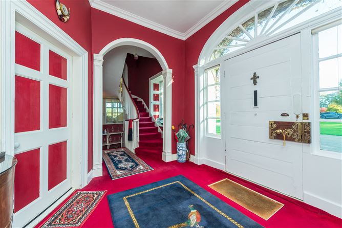 https://photos-a.propertyimages.ie/media/2/3/1/4998132/5ae1c6d5-3531-4e64-abbe-e1ed06d86c64_l.jpg