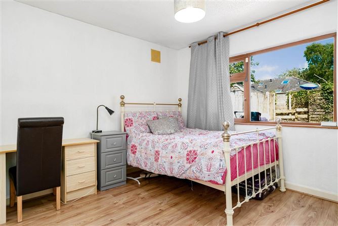 Photo 13 of 18 — 35 Cherrywood Avenue, Clondalkin, Dublin 22