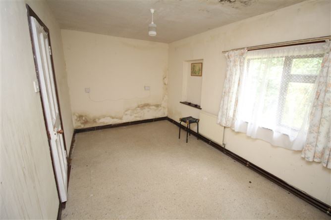 Knockahaw, Dublin road, Longford, Longford