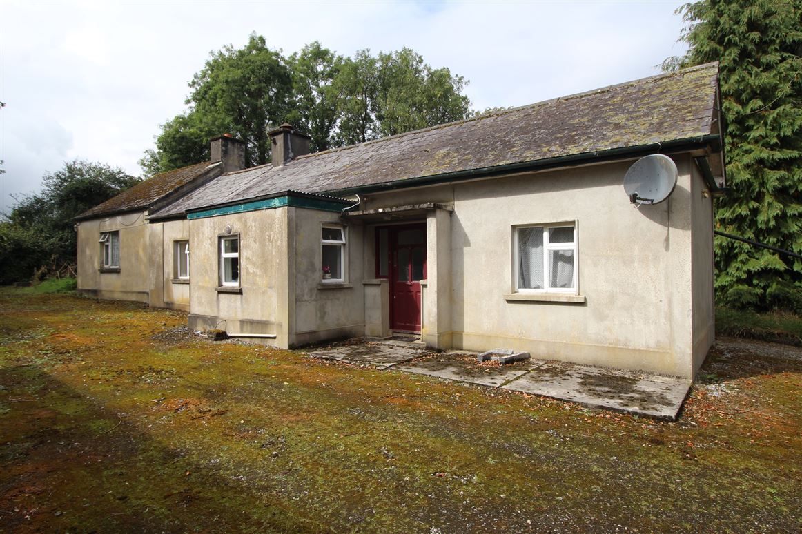 Knockahaw, Dublin road, Longford, Longford