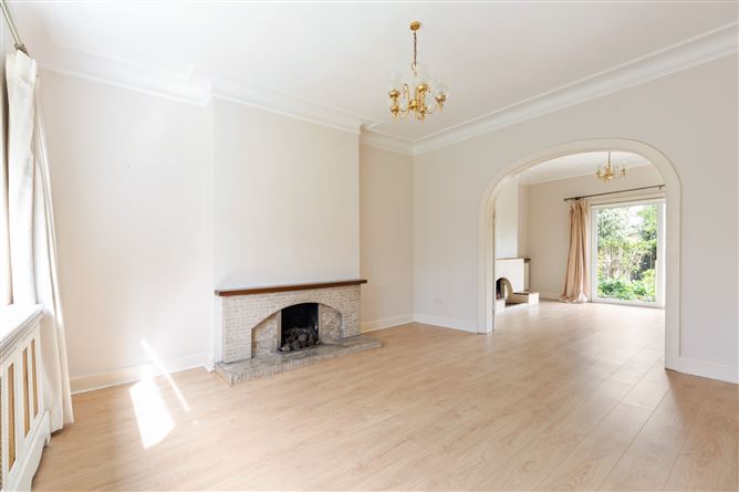42 Merlyn Road, Ballsbridge, Dublin 4