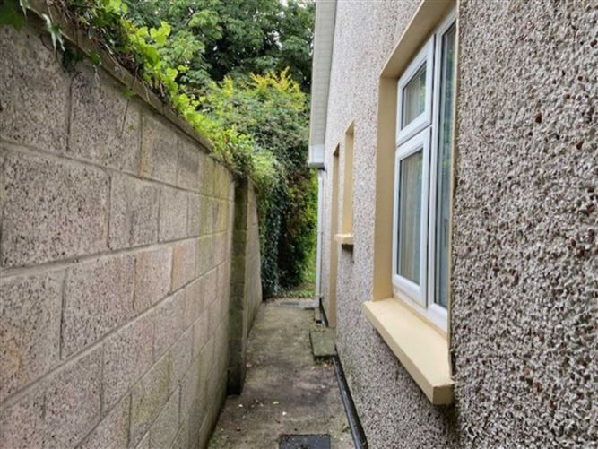16 Carysford Avenue, College Court, Castletroy, County Limerick