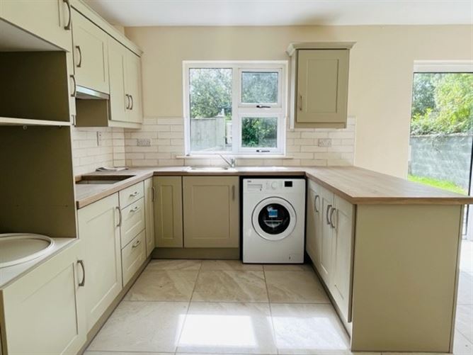 80 Elm Park, Gort Road, Ennis, Clare