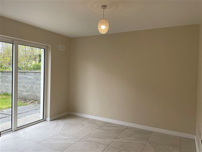 80 Elm Park, Gort Road, Ennis, Clare