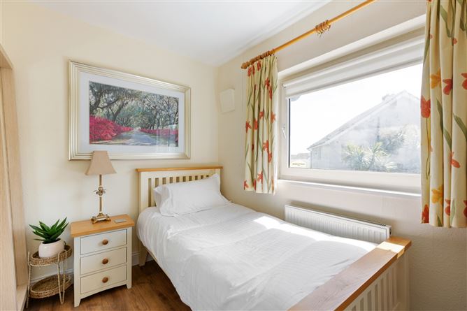 SANTANDER, 64 South Park, Foxrock, Dublin 18