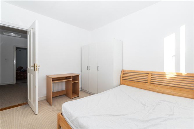 31 Johnstown Road, Cabinteely, Dublin 18