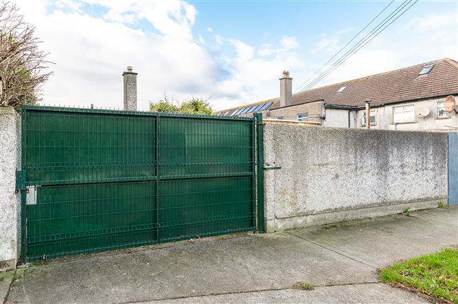 31 Johnstown Road, Cabinteely, Dublin 18