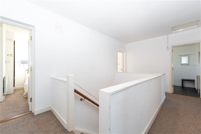 31 Johnstown Road, Cabinteely, Dublin 18