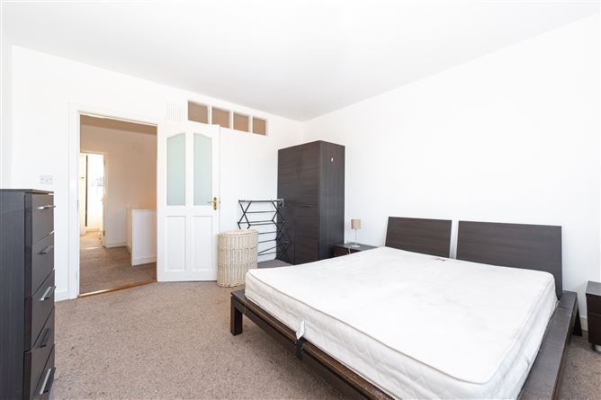 31 Johnstown Road, Cabinteely, Dublin 18