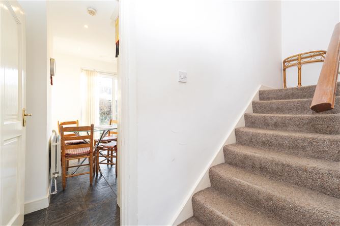 31 Johnstown Road, Cabinteely, Dublin 18