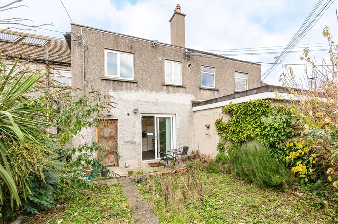 31 Johnstown Road, Cabinteely, Dublin 18