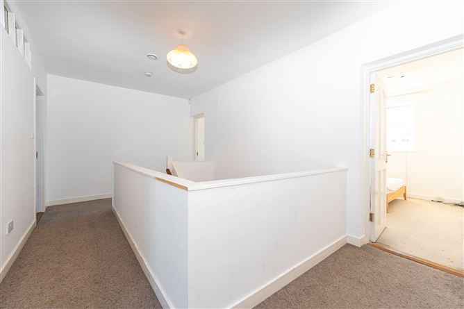 31 Johnstown Road, Cabinteely, Dublin 18