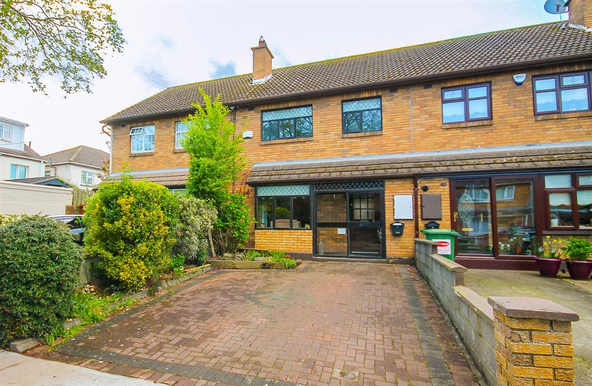 32 Pinewoods, Clondalkin, Dublin 22