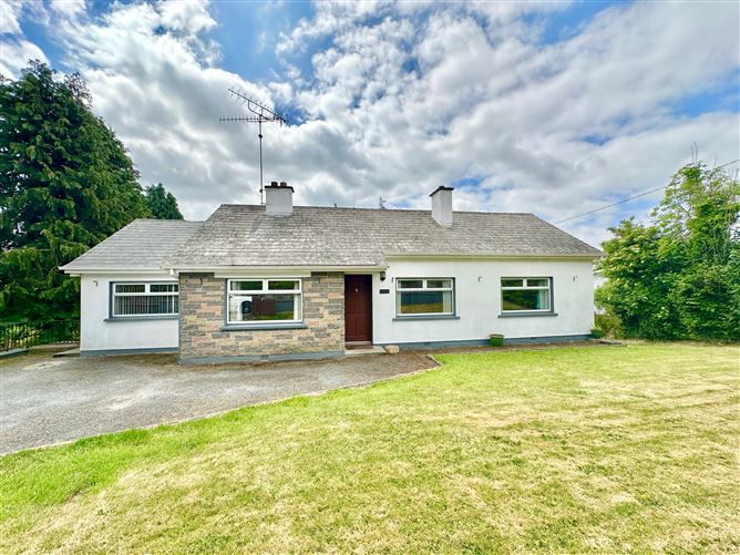 Cedar Crest, Latlurcan, Monaghan Town, Monaghan