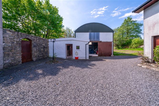 Acres, Drumbrastle West, Newport, Mayo