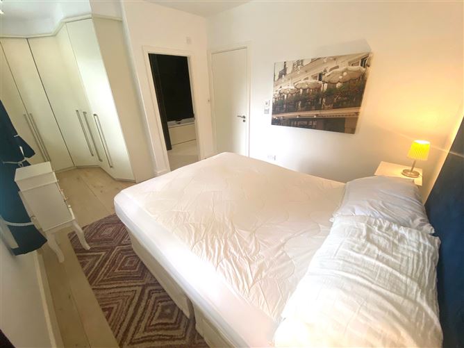 Brownsbarn Wood, Old Naas Road, Kingswood Cross, Dublin 22