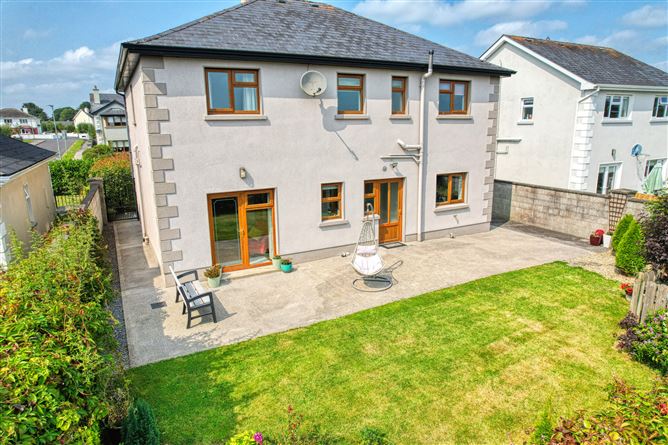 6 Cluain Doire, Newtownforbes, Co. Longford