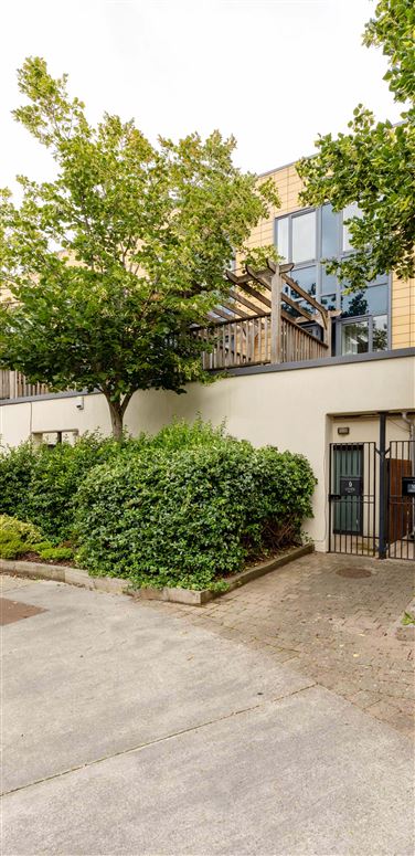 9 Camden Avenue, Royal Canal Park, Ashtown,   Dublin 15