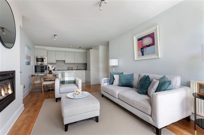 328 Olcovar, Shankill, Dublin 18