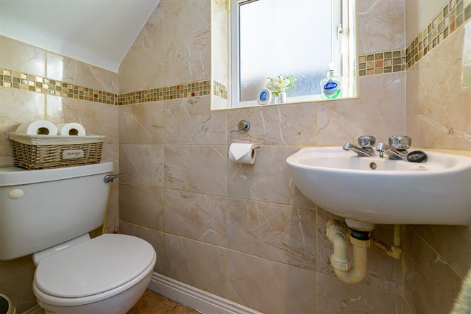 Photo 9 of 23 — 17 Birch Close, Johnstown Wood, Navan, Meath