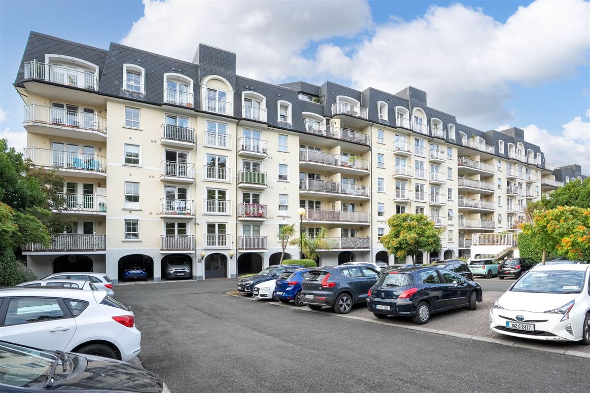 66 Clearwater Cove, Dun Laoghaire, Dublin