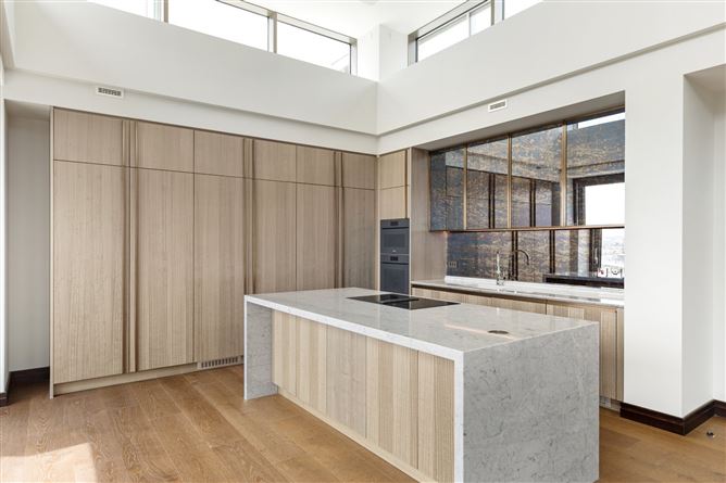 18 The Harvey Penthouse, Lansdowne Place, Ballsbridge, Dublin 4