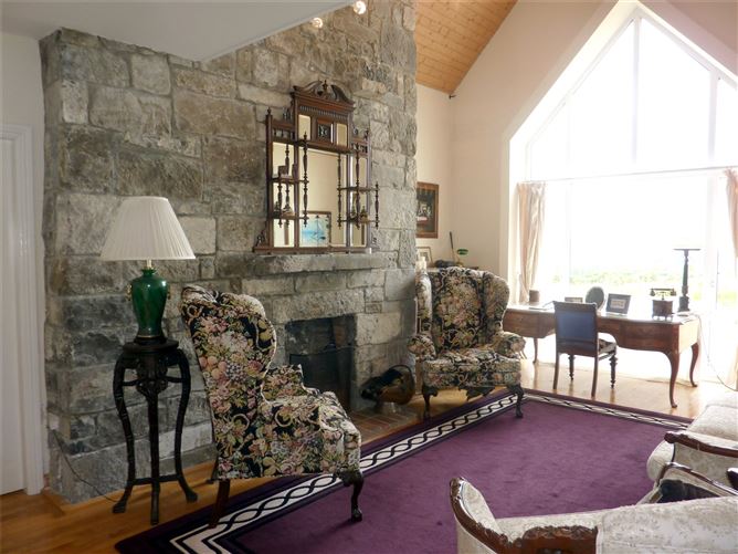 The Hill, Carrowbaun, Westport, Co. Mayo