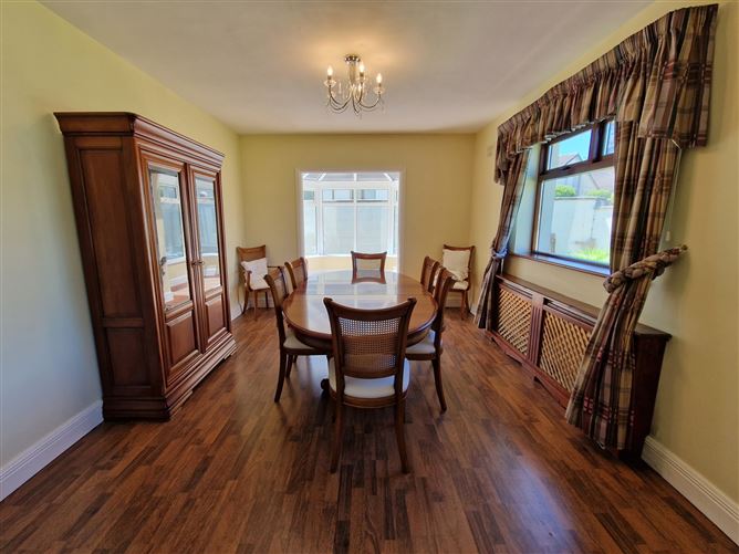 22 Oak Drive, Swinford, Co. Mayo